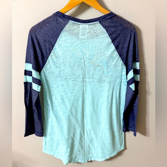 PINK Victorias Secret Raglan Tee size XS - Picture 3 of 5